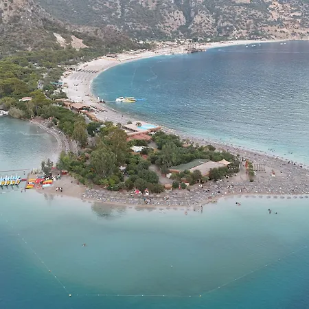 Kassandra 올루데니스